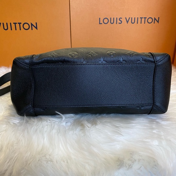 💎✨STUNNING✨💎 LOUIS VUITTON 💎✨ BATAGELLE BAG💎✨ - Picture 4 of 12